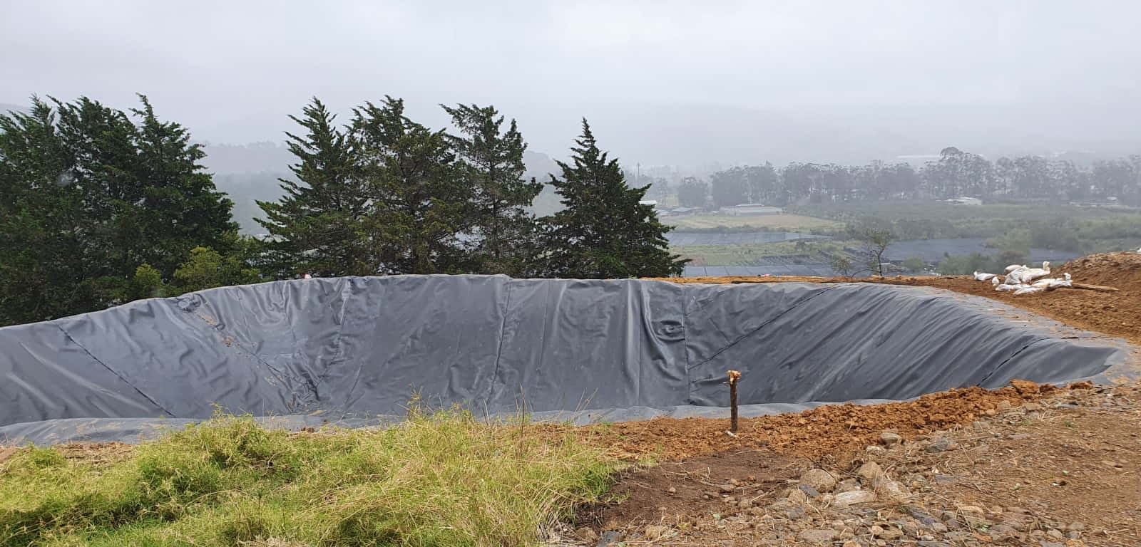 Impermeabilización de reservorio agrícola